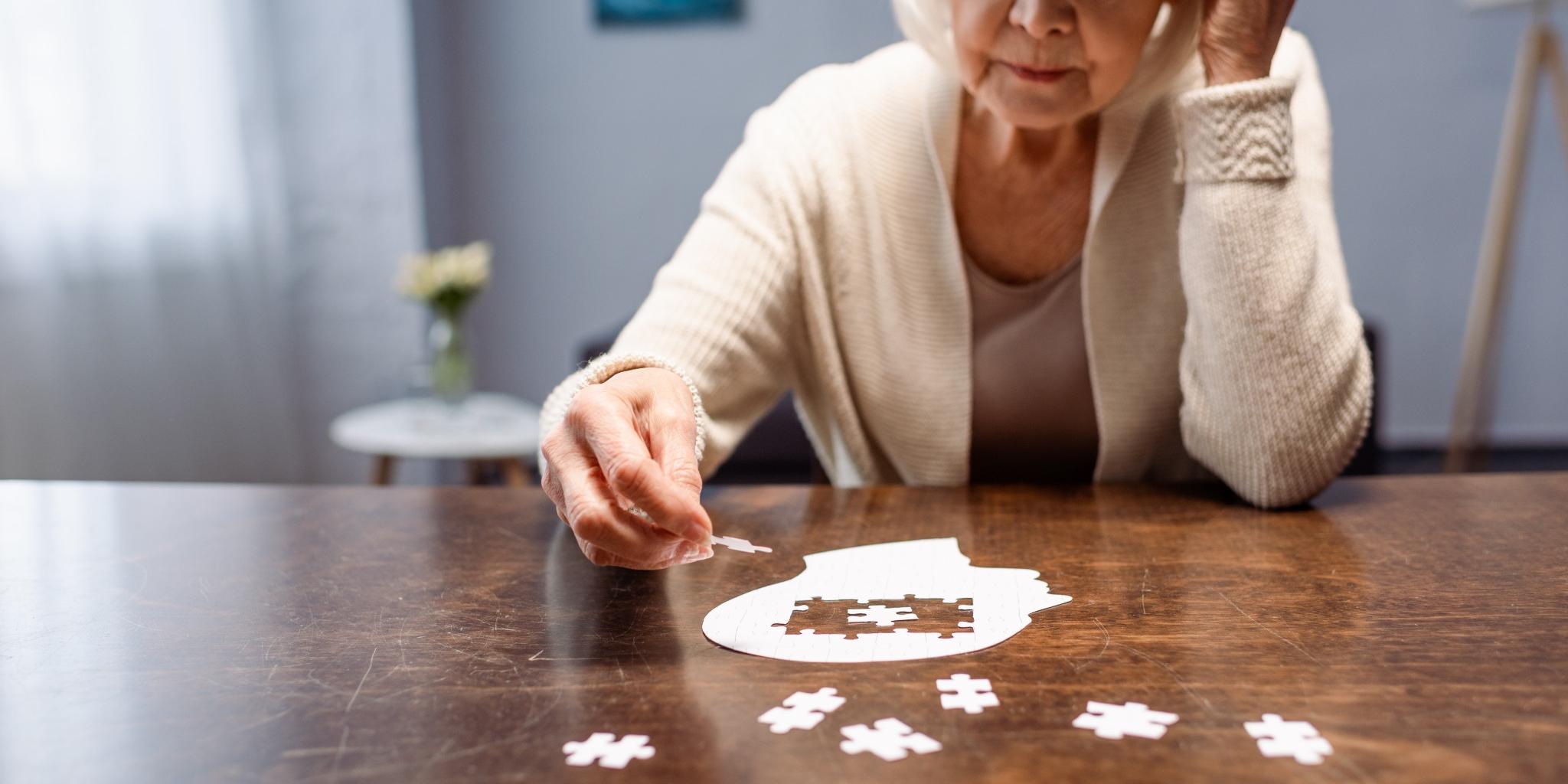 A Replica Credit Card And Driving Licence Can Help Someone Living With Dementia by The Card Project UK