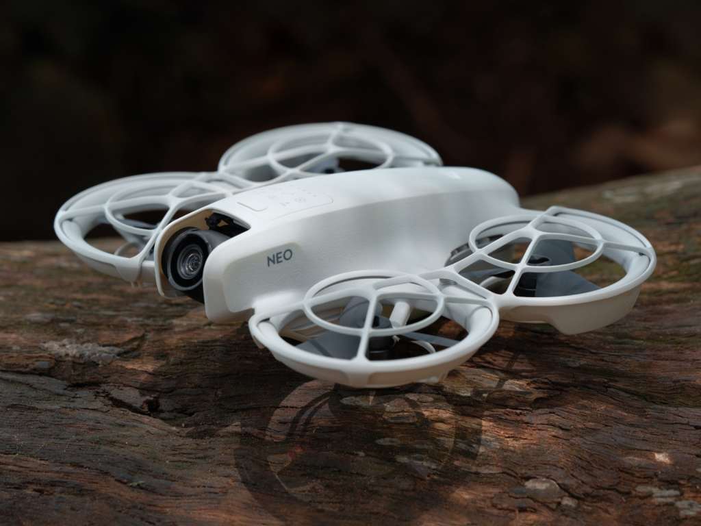 DJI Neo